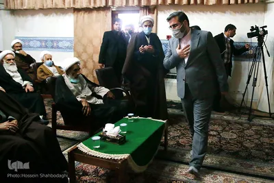 Gedenkveranstaltung zum 40. Todestag von Allama Tabatabai in Qom