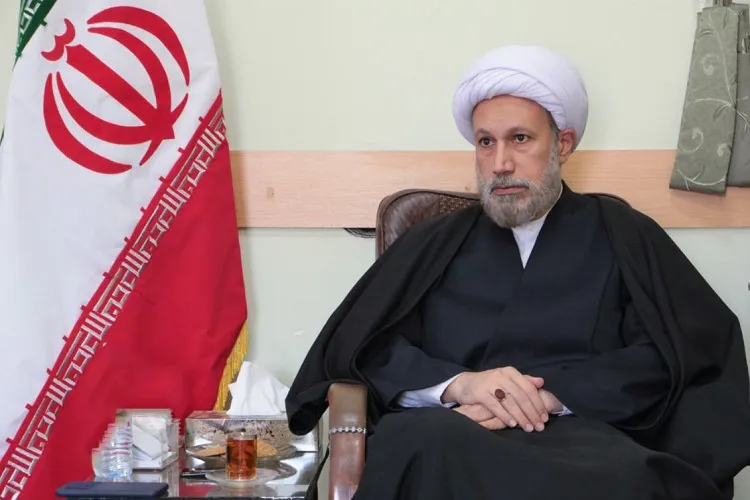 فارس را به‌عنوان یكی از استان‌های پیش‌رو در فعالیت‌های قرآنی معرفی كنیم