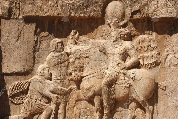 مجسمه «زانو زنندگان برابر ایران» رونمایی می‌شود