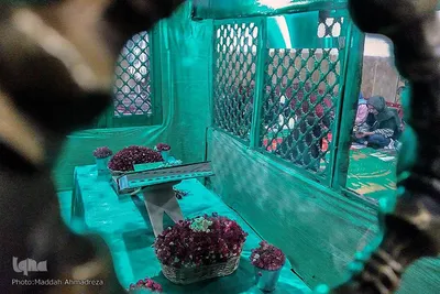 سفره صلوات در بقعه امامزاده بی بی خدیجه(س) شیراز‎‎