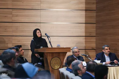 نشست خبری رئیس مجلس شورای اسلامی