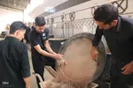طبخ و توزیع آش گندم در یزد‎