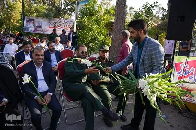 گلباران مزار شهدا در دارالرحمه شیراز