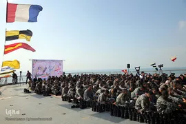 محفل انس با قرآن کاروان قرآنی انقلاب بر عرشه ناو ارتش
