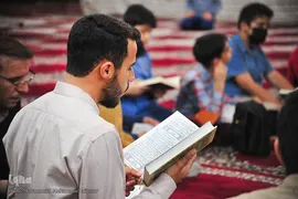 تلاوت روزانه قرآن در مسجد اعظم اهواز