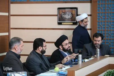 اولین جلسه ستاد راهبردی حفظ قران کریم