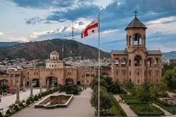 Gürcüstanda məhdudiyyətlər qayıdır: Toy və yaslar qadağan edildi