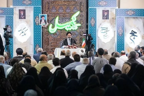 Jemaah haji IRI menggelar Majlis Doa Kumail di Mekah