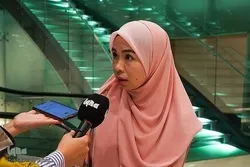 Malaysische Koranrezitatorin erstes Mal bei internationalem Koranwettbewerb gewonnen
