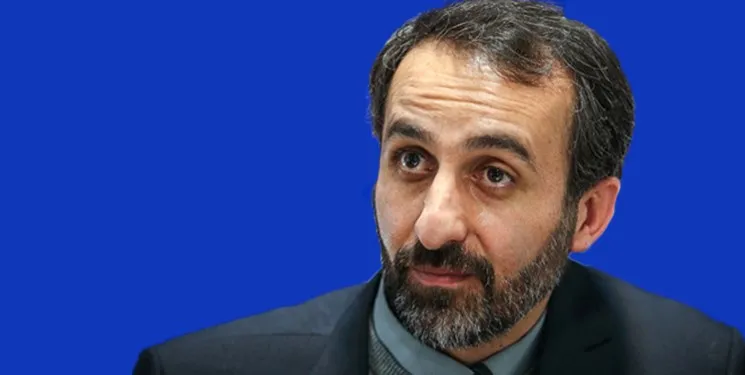 چگونه می‌توان نسبی‌گرایی و مطلق‌گرایی اخلاقی را آشتی داد؟