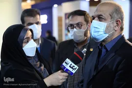احمد وحیدی، وزیر کشور مهمان غرفه ایکنا در نمایشگاه دستاوردها و توانمندی‌های جهاددانشگاهی