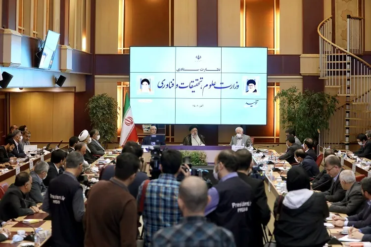 اساتید دانشگاه «راویان پیشرفت» هستند