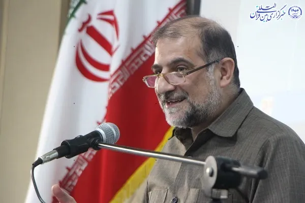 کارگاه آموزشی دو روزه بازآموزی داوری و تربیت ممتحن حفظ قرآن کریم در ساری