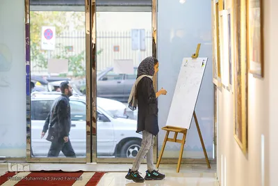 افتتاح نمایشگاه آثار هنری قربانیان اسید پاشی