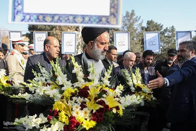 مراسم سراسری مهمانی لاله‌ها