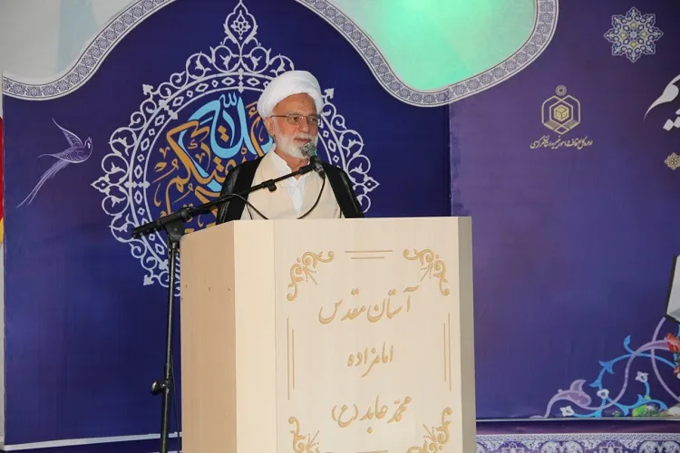 مراسم تجلیل از نفرات برتر مسابقات قرآن اوقاف برگزار شد