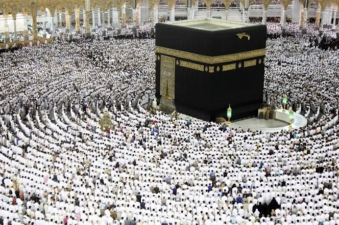 آثار و ظرفيت‏ هاى حج در تقويت امت اسلامى‏