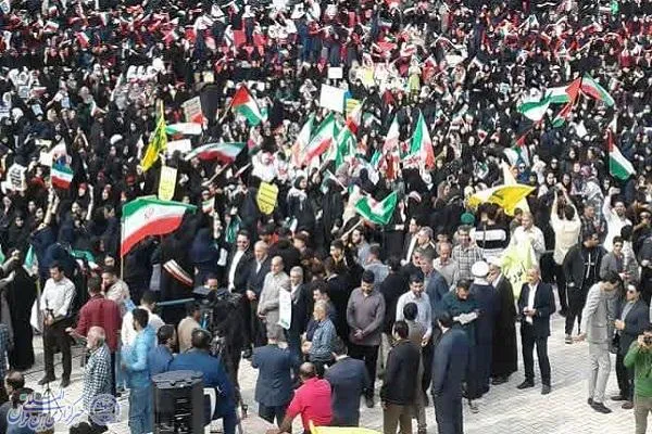 راهپیمایی سراسری یوم‌الله سیزدهم ابان ماه در ساری