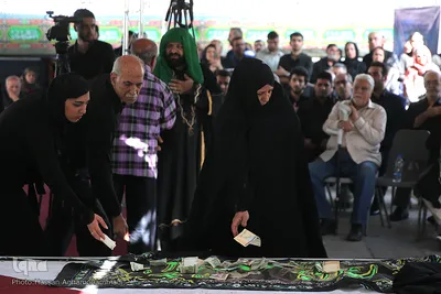 تعزیه در سبزه میدان بازار تهران
