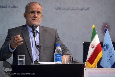 آیین گرامیداشت هفته پژوهش در پژوهشگاه علوم‌ انسانی و مطالعات فرهنگی