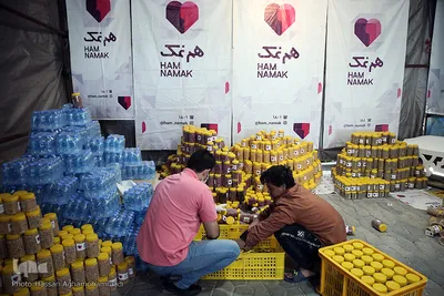 پویش کریمانه خیرین و اعضای داوطلب طرح هم نمک با هدف توزیع ۵۰۰بسته حمایتی اقلام ضروری غذایی میان خانواده های بی سرپرست و محروم تحت پوشش این موسسه در استان تهران
