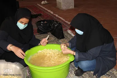 طبخ ۳ هزار پرس غذای گرم برای نیازمندان _ بیرجند