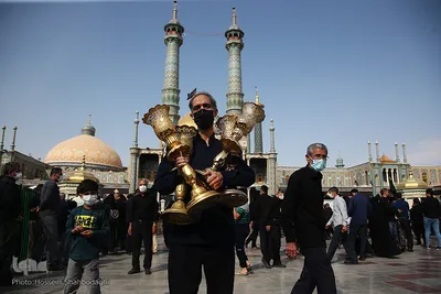 Trauerprozession für Imam Rida (a.s.) durch die heilige Stadt Qom