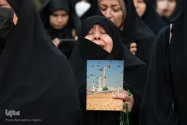 مراسم وداع با پیکر پاک شهدای ۸ سال دفاع مقدس در اصفهان‎‎