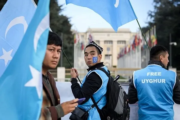 الشنقيطي: دعم الإمارات للصين ضد مسلمي الأويغور طعنة بالظهر