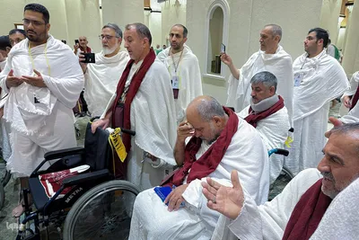 کاروان ویژه جانبازان احرام بستند و عازم بیت الله الحرام شدند