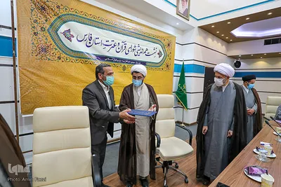 نشست شورای قرآن و عترت فارس