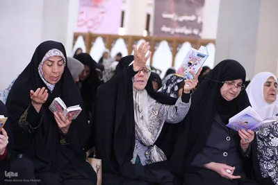اقامه نماز عید سعید فطر در حرم شاهچراغ(ع)