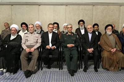 دیدار مسئولان نظام و سفرای کشورهای اسلامی با رهبر انقلاب