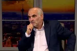 فیلم | اهمیت نشان دادن راه در زمان غیبت