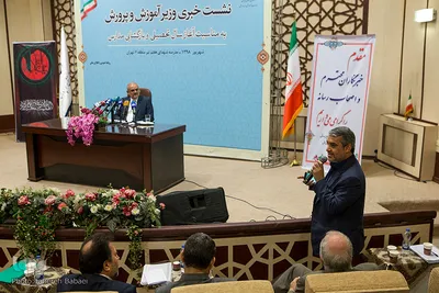 مجتبی زینی وند، معاون وزیر و رئیس سازمان مدارس غیردولتی و توسعه مشارکت های مردمی و خانواده آموزش و پرورش