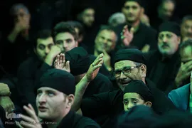 آیین سنتی طشت گذاری اردبیلی ها مسجد حاج مجید