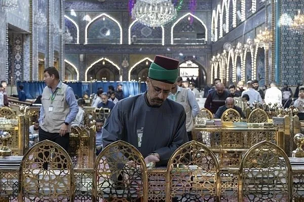 Pemberian Layanan Khusus Para Peziarah Nisfu Syakban di Haram Abbasi