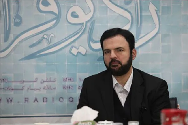 خادمان قرآن در اجتماع تأثیرگذار باشند