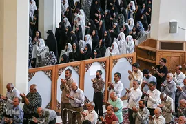 نماز عید قربان در شاهچراغ