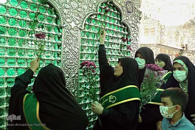 تجدید میثاق خدام حرم مطهر حضرت سیدعلاءالدین حسین(ع) با حضرت احمدبن موسی(ع)‎‎