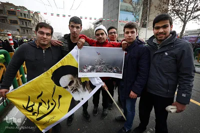 راهپیمایی یوم الله ۲۲ بهمن در تهران -2