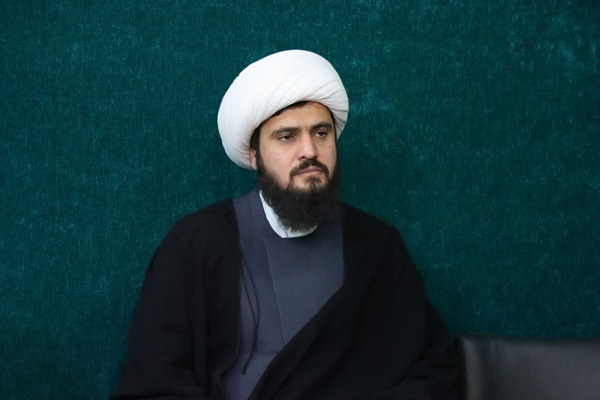 حجت الاسلام محسن پهلوانی فر مسئول ستاد نماز جمعه استان سمنان
