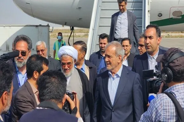 پزشکیان وارد هرمزگان شد؛ عیادت از مجروحان حادثه