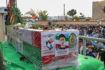 تشییع پیکر مطهر شهید «مهدی محرم» شهید مدافع وطن در قزوین‎‎
