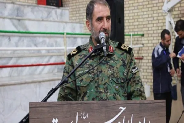 مذاکره با دشمن به معنای پایمال کردن خون ۳۰۰ هزار شهید است