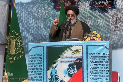 مراسم یوم الله ۱۳آبان مقابل لانه جاسوسی سابق آمریکا