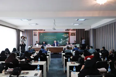 نشست صمیمی مدیرکل آموزش و پرورش آذربایجان شرقی با اصحاب رسانه