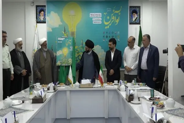 مراسم رونمایی از پوستر رویداد ملی نوآوری اجتماعی «نوآفرین» در قم برگزار شد