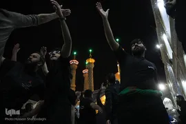 حال و هوای حرم کریمه اهل بیت(ع) در شب شهادت پدر بزرگوارشان