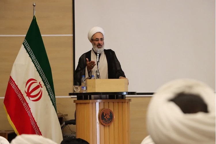 حجت‌الاسلام نجفقلی‌زاده سرایی، مسئول دفتر نمایندگی ولی‌فقیه در سپاه عاشورا